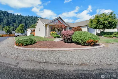 13714 143rd Avenue E, Orting, WA 98360 - Photo 2