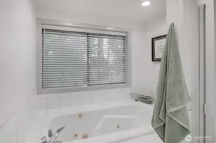 2308 NE 123rd St, Seattle, WA 98125 - Photo 18