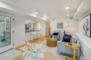 2308 NE 123rd St, Seattle, WA 98125 - Photo 32
