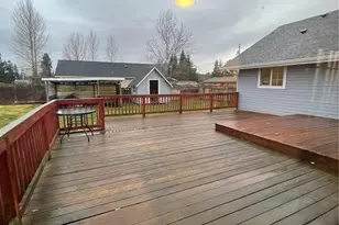 1344 Axford St, Raymond, WA 98577 - Photo 2
