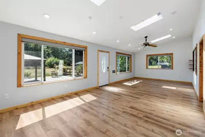 364 Blanchard Road, Centralia, WA 98531 - Photo 8