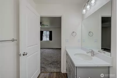 161 Berryman Way, Malaga, WA 98828 - Photo 12