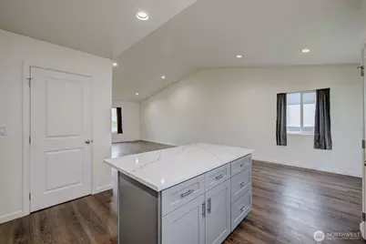 161 Berryman Way, Malaga, WA 98828 - Photo 6