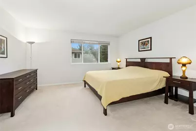 13276 124th Court NE, Kirkland, WA 98034 - Photo 18