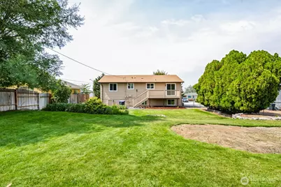 1213 S Skyline Drive, Moses Lake, WA 98837 - Photo 4