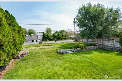 1213 S Skyline Drive, Moses Lake, WA 98837 - Photo 24