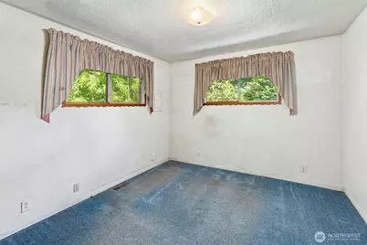 15825 76th Place NE, Kenmore, WA 98028 - Photo 12