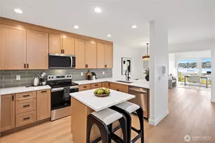 2105 Westlake Ave N, Seattle, WA 98109 - Photo 10