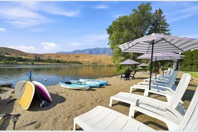 663 Riverside Drive, Pateros, WA 98846 - Photo 6