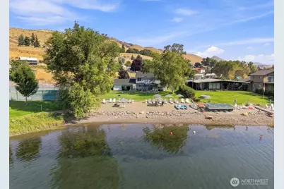 663 Riverside Drive, Pateros, WA 98846 - Photo 4