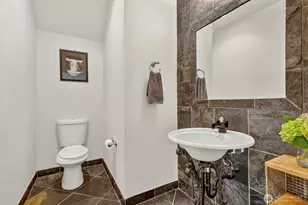 12411 NW 48th Ct, Vancouver, WA 98685 - Photo 8