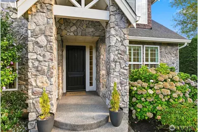 12411 NW 48th Court, Vancouver, WA 98685 - Photo 2