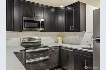 815 N 2nd Street #A, Tacoma, WA 98403 - Photo 24