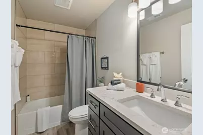 815 N 2nd Street #A, Tacoma, WA 98403 - Photo 30