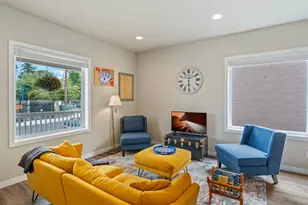 815 N 2nd St, Tacoma, WA 98403 - Photo 6