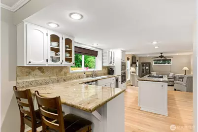 14029 232nd Avenue SE, Issaquah, WA 98027 - Photo 8