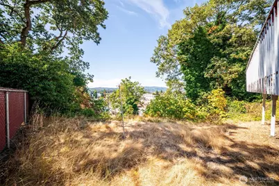285 N 2nd Street, Kalama, WA 98625 - Photo 32