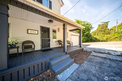 285 N 2nd Street, Kalama, WA 98625 - Photo 4