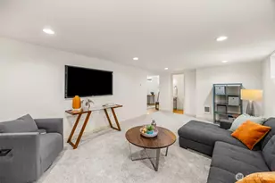 210 N 115th St, Seattle, WA 98133 - Photo 26