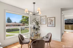 210 N 115th St, Seattle, WA 98133 - Photo 10