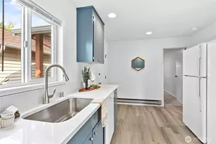 1227 E Indiana St, Bellingham, WA 98226 - Photo 14