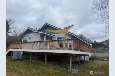1822 Juniper, Oroville, WA 98844 - Photo 2