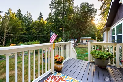 7037 Holiday Boulevard, Anacortes, WA 98221 - Photo 10