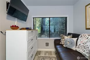 7037 Holiday Blvd, Anacortes, WA 98221 - Photo 28