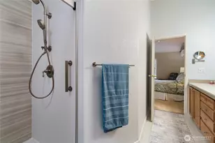 7037 Holiday Blvd, Anacortes, WA 98221 - Photo 14