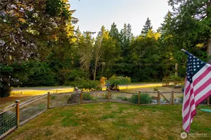7037 Holiday Blvd, Anacortes, WA 98221 - Photo 32