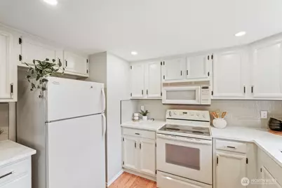 15304 SE 179th Street S, Renton, WA 98058 - Photo 10