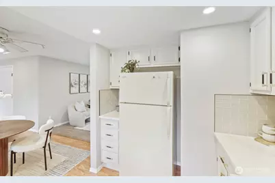 15304 SE 179th Street S, Renton, WA 98058 - Photo 12