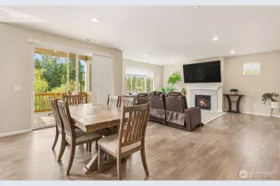 7913 39th Place NE, Marysville, WA 98270 - Photo 12