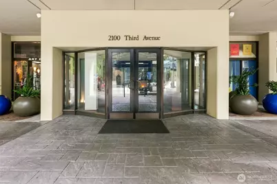 2100 3rd Avenue #602, Seattle, WA 98121 - Photo 2