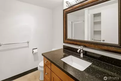 2100 3rd Avenue #602, Seattle, WA 98121 - Photo 24