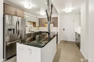 2100 3rd Ave, Seattle, WA 98121 - Photo 8