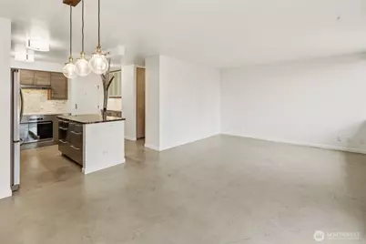 2100 3rd Avenue #602, Seattle, WA 98121 - Photo 10