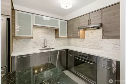 2100 3rd Avenue #602, Seattle, WA 98121 - Photo 4