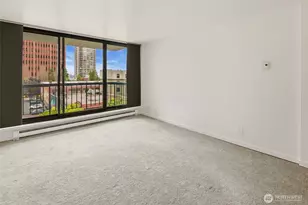 2100 3rd Ave, Seattle, WA 98121 - Photo 16