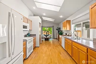 2422 Boulevard Heights Loop SE, Olympia, WA 98501 - Photo 12