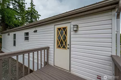 1012 Shawn Avenue, Oak Harbor, WA 98277 - Photo 18
