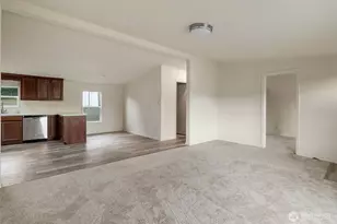 1012 Shawn Ave, Oak Harbor, WA 98277 - Photo 8