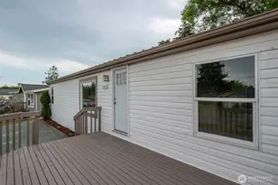 1012 Shawn Ave, Oak Harbor, WA 98277 - Photo 4