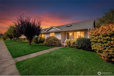 112 W 2nd Street #A, Everson, WA 98247 - Photo 2