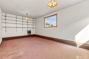 112 W 2nd St, Everson, WA 98247 - Photo 26