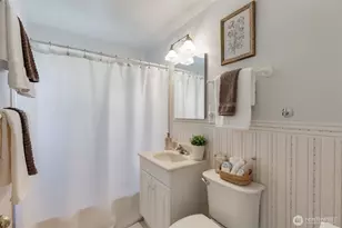 16025 10th Ave NE, Shoreline, WA 98155 - Photo 22