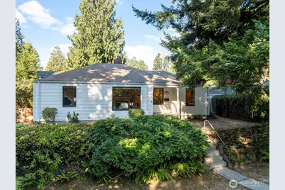 16025 10th Ave NE, Shoreline, WA 98155 - Photo 1