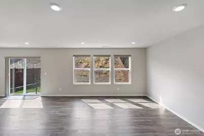 1454 SW Pendleton Way, Port Orchard, WA 98367 - Photo 8