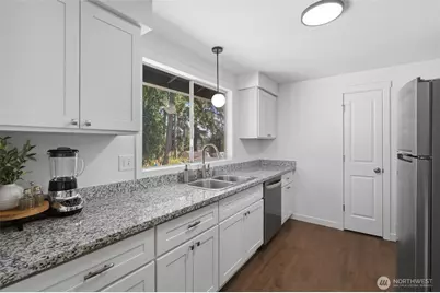 2715 Lodgepole Drive SE, Port Orchard, WA 98366 - Photo 14