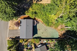 2715 Lodgepole Dr SE, Port Orchard, WA 98366 - Photo 32